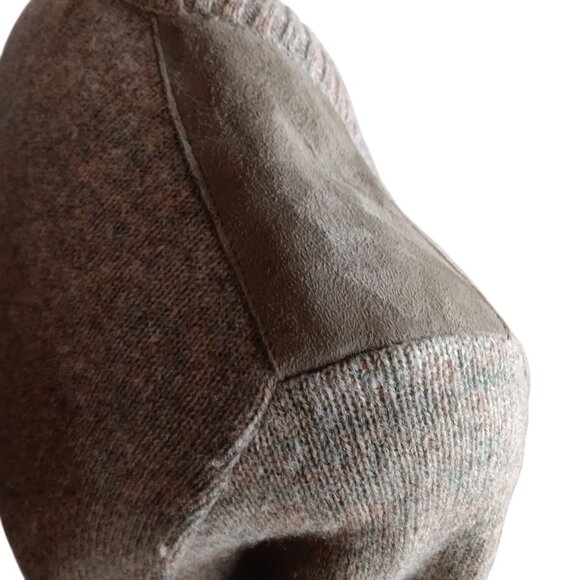 Men's Medium Sweater Glenhusky Scotland V-Neck Wool Suede Shoulder Elbow Patch - Picture 7 of 12